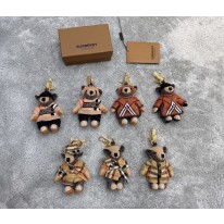 버버리 84가지 12CM 열쇠고리 키링