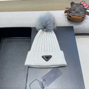 프라다 겨울 모자