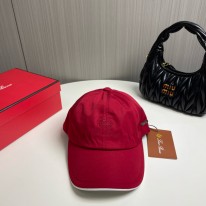 로로피아나 모자