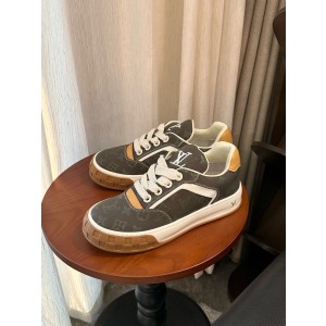루이비통 남녀공용 신발 운동화 스니커즈