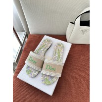 디올 여자 슬리퍼